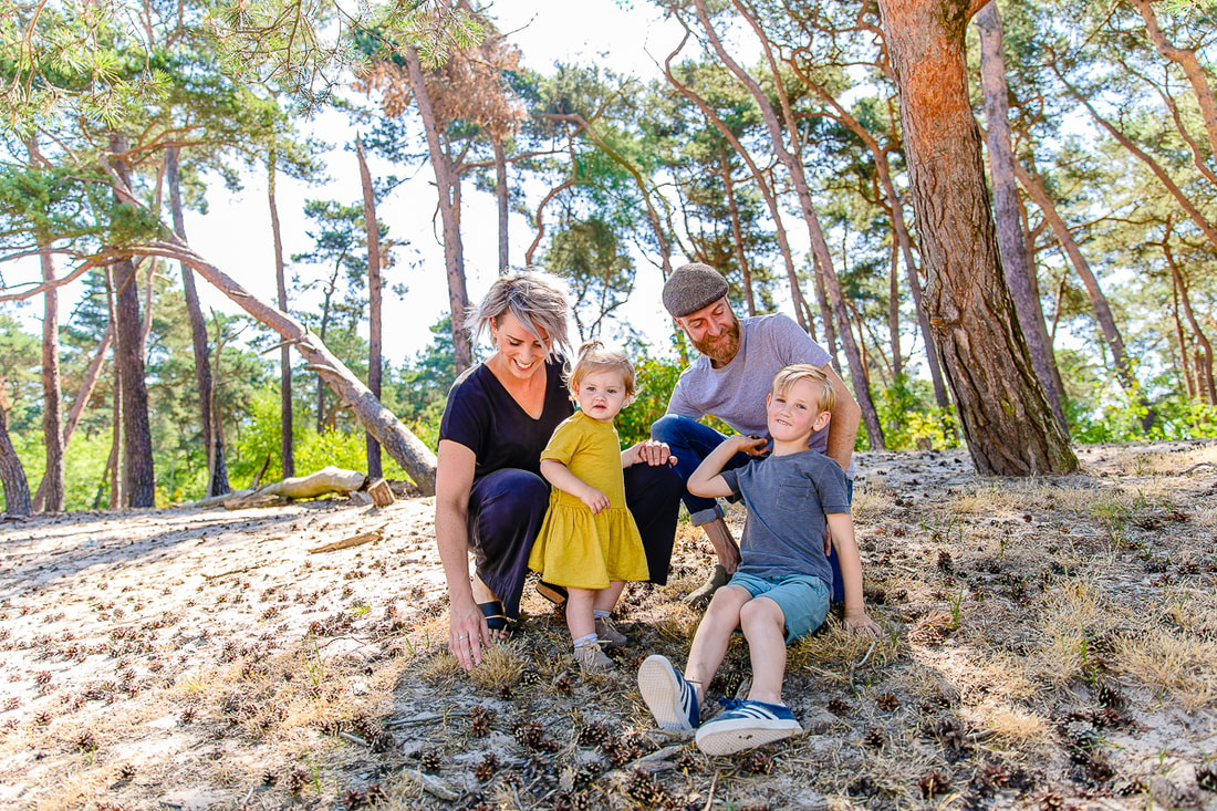 Fotoshoot gezin zandverstuiving Rosmalen naast Den Bosch